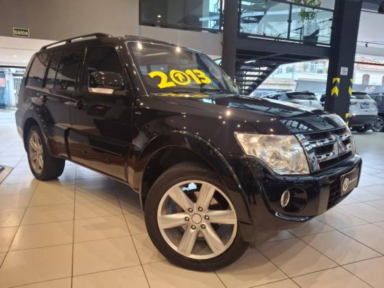MITSUBISHI PAJERO FULL 3.8 HPE 4X4 V6 24V GASOLINA 4P AUTOMÁTICO MITSUBISHI PAJERO FULL 3.8 HPE 4X4 V6 24V GASOLINA 4P AUTOMÁTICO